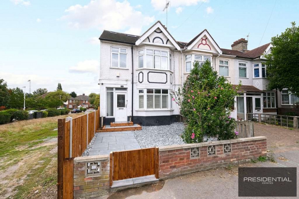 233 Snakes Lane East, Woodford Green IG8 7JH