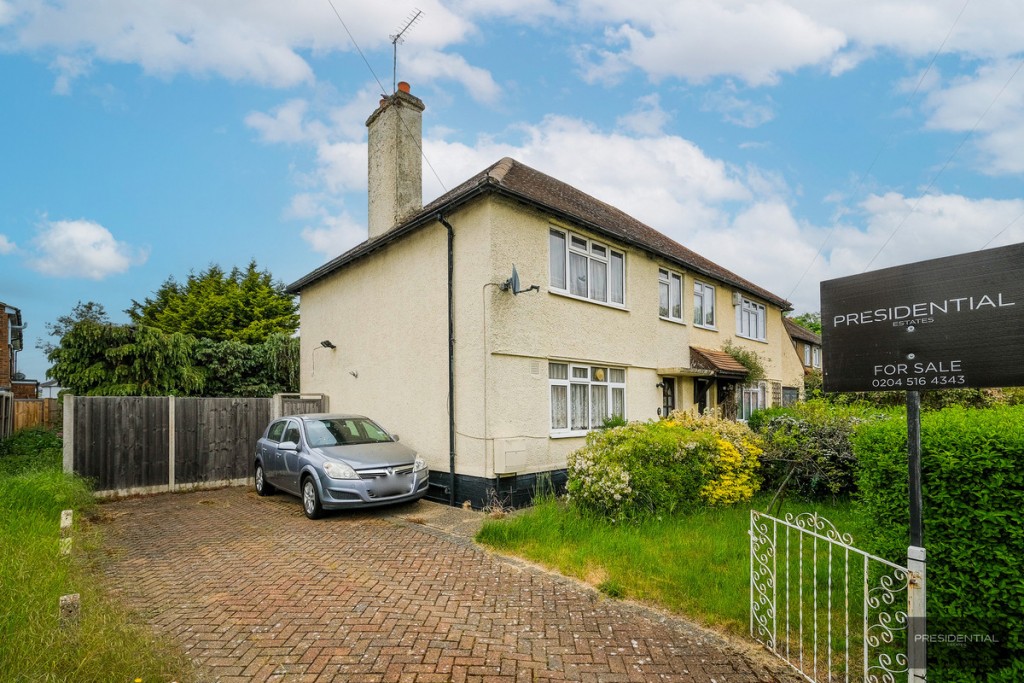 Fairley Way, West Cheshunt, EN7