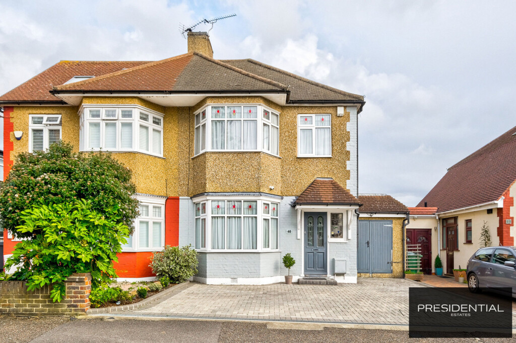 Blackthorne Drive, Chingford, E4