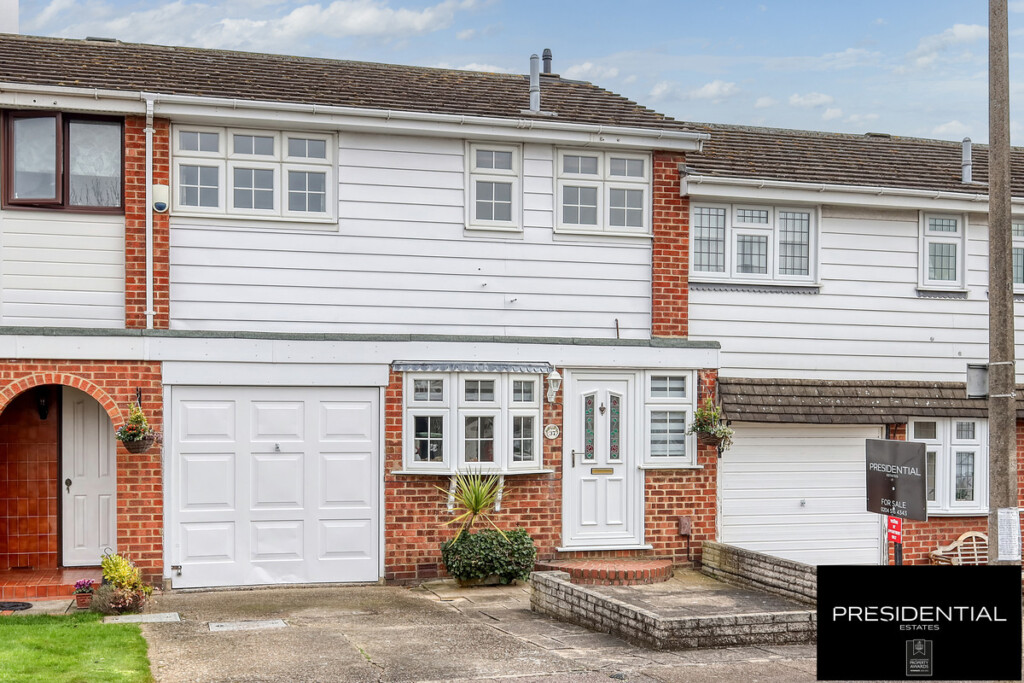 High Meadows, Chigwell, IG7