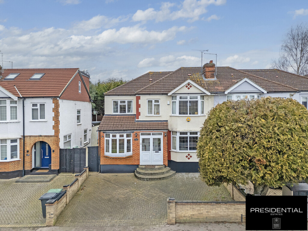 Loughton Way, Buckhurst Hill, IG9